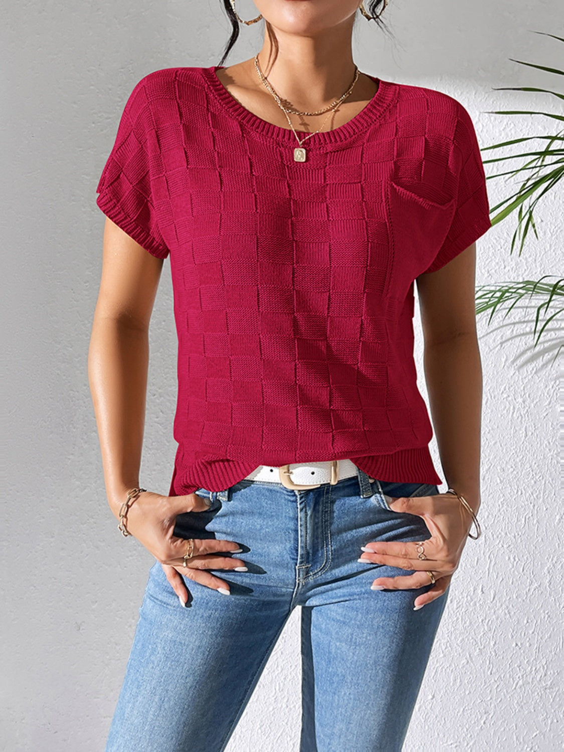 Round Neck Short Sleeve Knit Top