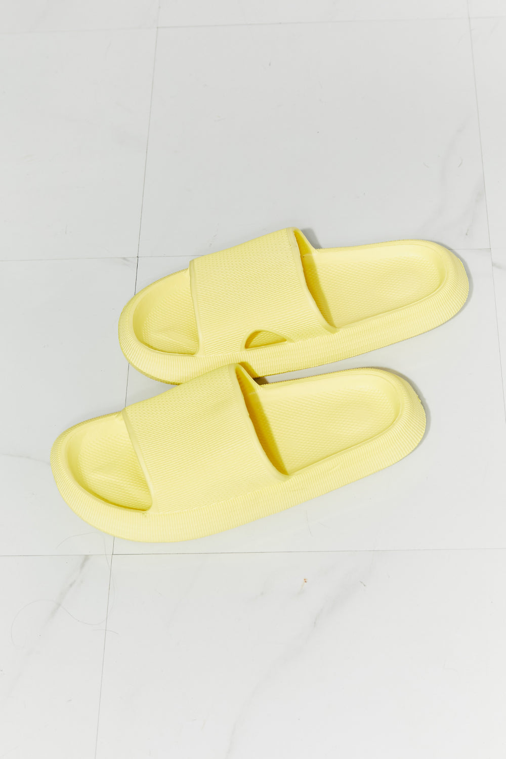 MMShoes Arms Around Me Open Toe Slide in Yellow