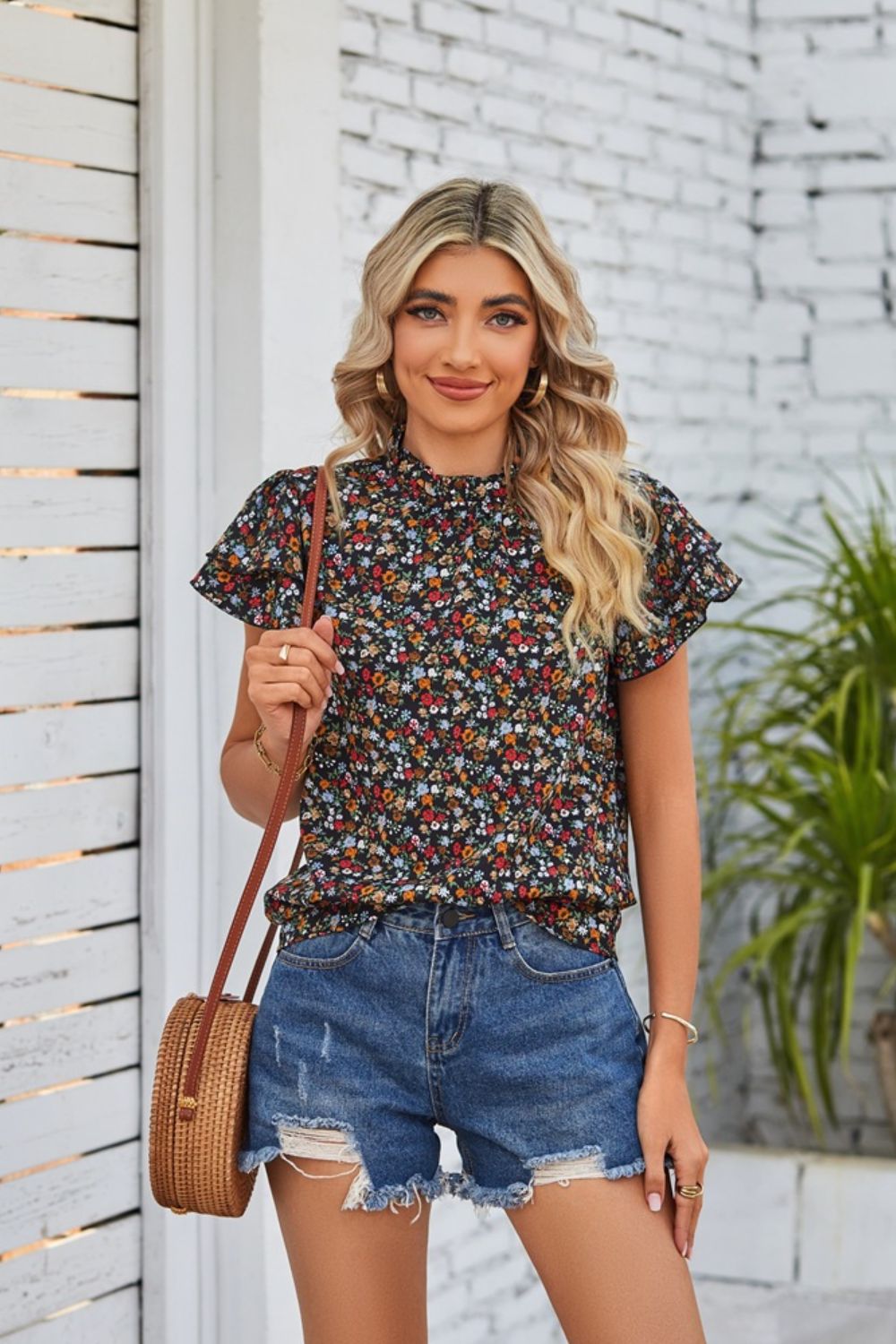 Floral Ruffle Collar Flutter Sleeve Blouse